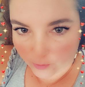 Meet your Posher, Camille